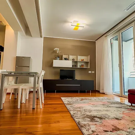 Apartment Loft Di Lusso A Pochi Passi Da Porta Nuova