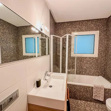 Modern Luxury Loft Porta Nuova - Parcheggio Privato Apartamento