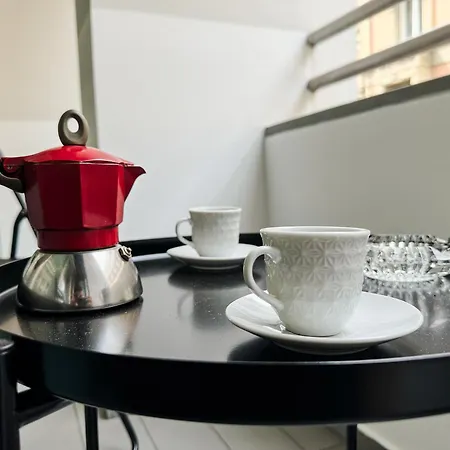 Modern Luxury Loft Porta Nuova - Parcheggio Privato דירה