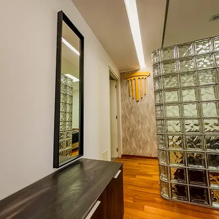 Luxury Loft Porta Nuova - Garage In Centro Turin