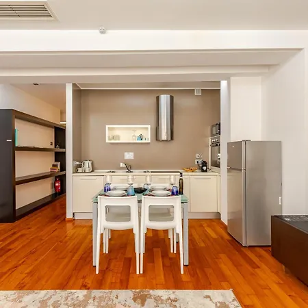 Daire Luxury Loft Porta Nuova - Garage In Centro Torino