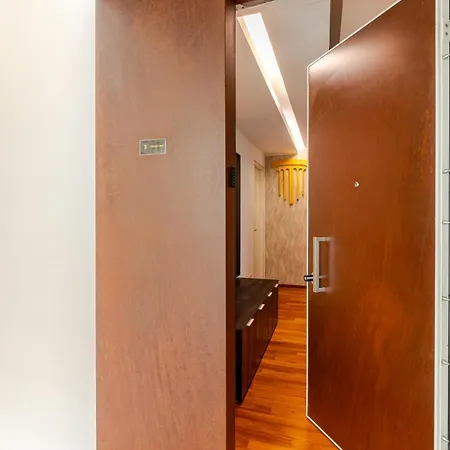 Luxury Loft Porta Nuova - Garage In Centro Torino